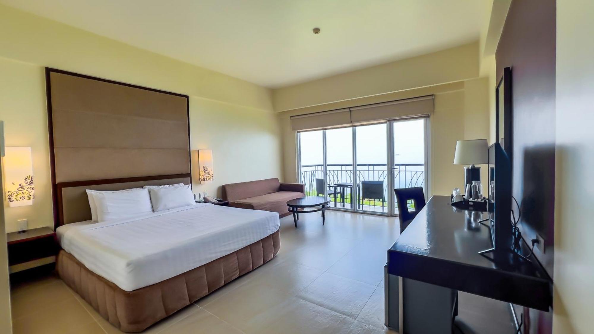 Taal Vista Hotel Тагайтай Экстерьер фото Deluxe Room